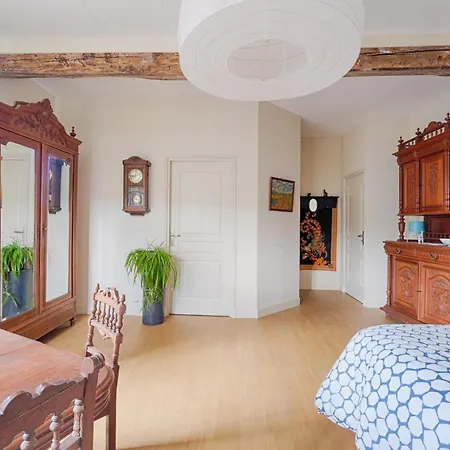 D'hotes Fantesstique לינה וארוחת בוקר