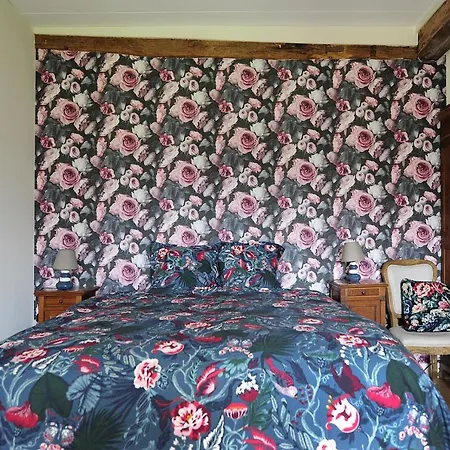 D'hotes Fantesstique לינה וארוחת בוקר